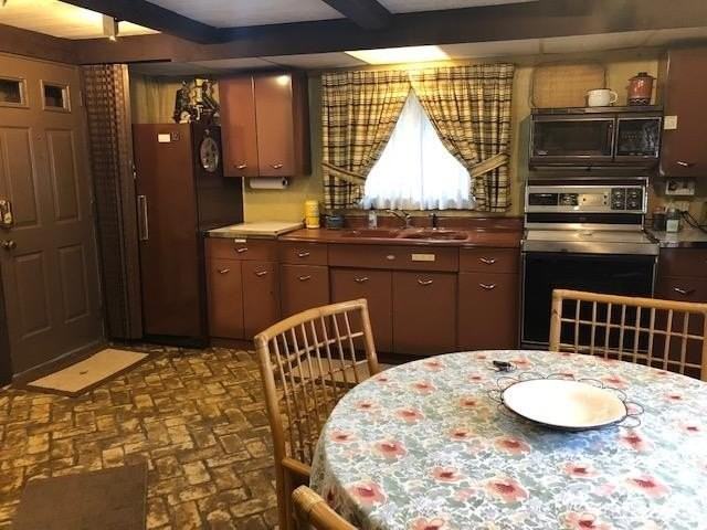 5953 E Liberty Dr - Photo 5 of 24