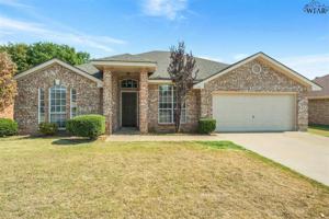 featured image of 5007 Bayberry Dr