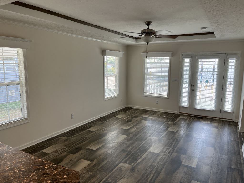 3113 Wiley Ave - Photo 3 of 24
