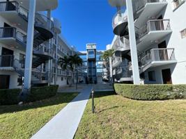 featured image of 5300 W 21st Ct #112