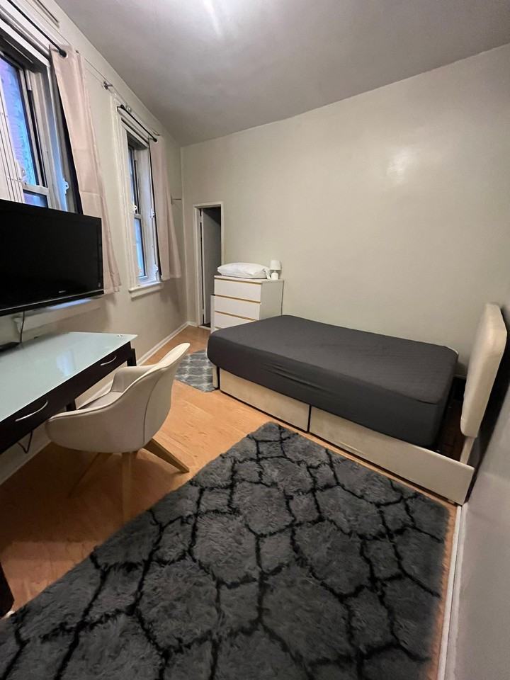 E 30th St & Park Ave S #4B - Photo 2 of 7