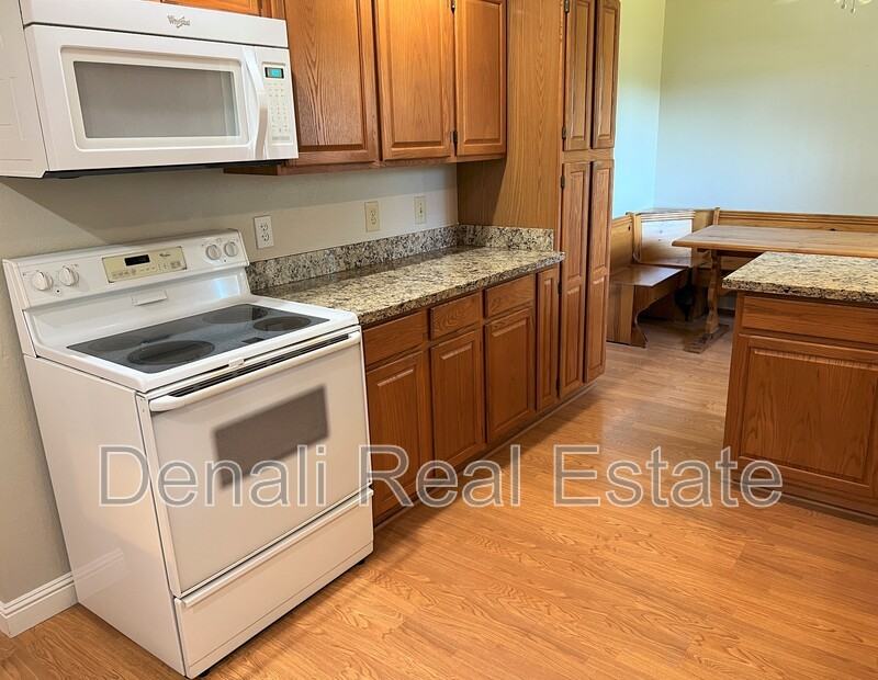 5129 E Emile Zola Ave - Photo 7 of 33