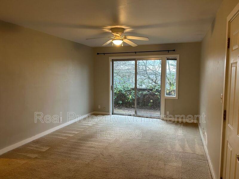 6805 103rd Ave Ne - Photo 7 of 14