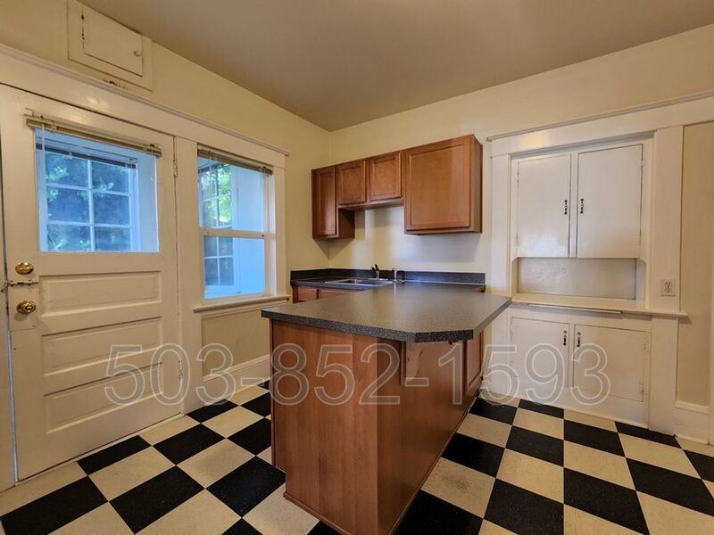 3958 N Albina Ave - Photo 7 of 20