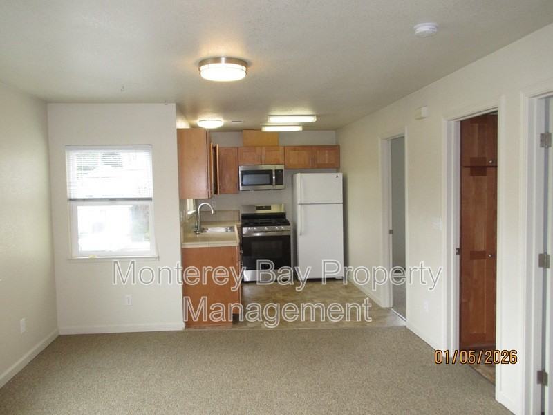 1178 8th St #6 - Photo 5 of 17