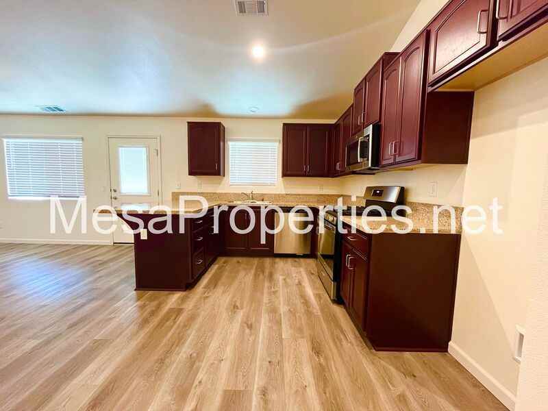 9550 Tamarisk Ave #132 - Photo 5 of 32