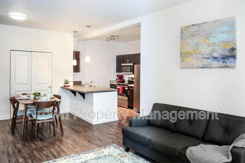 37 Pheasant Run - Photo 5 of 36