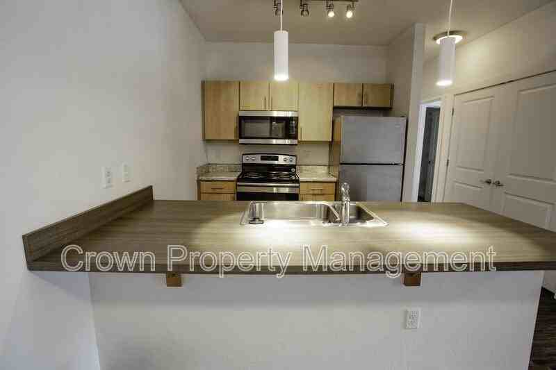 37 Pheasant Run - Photo 6 of 36