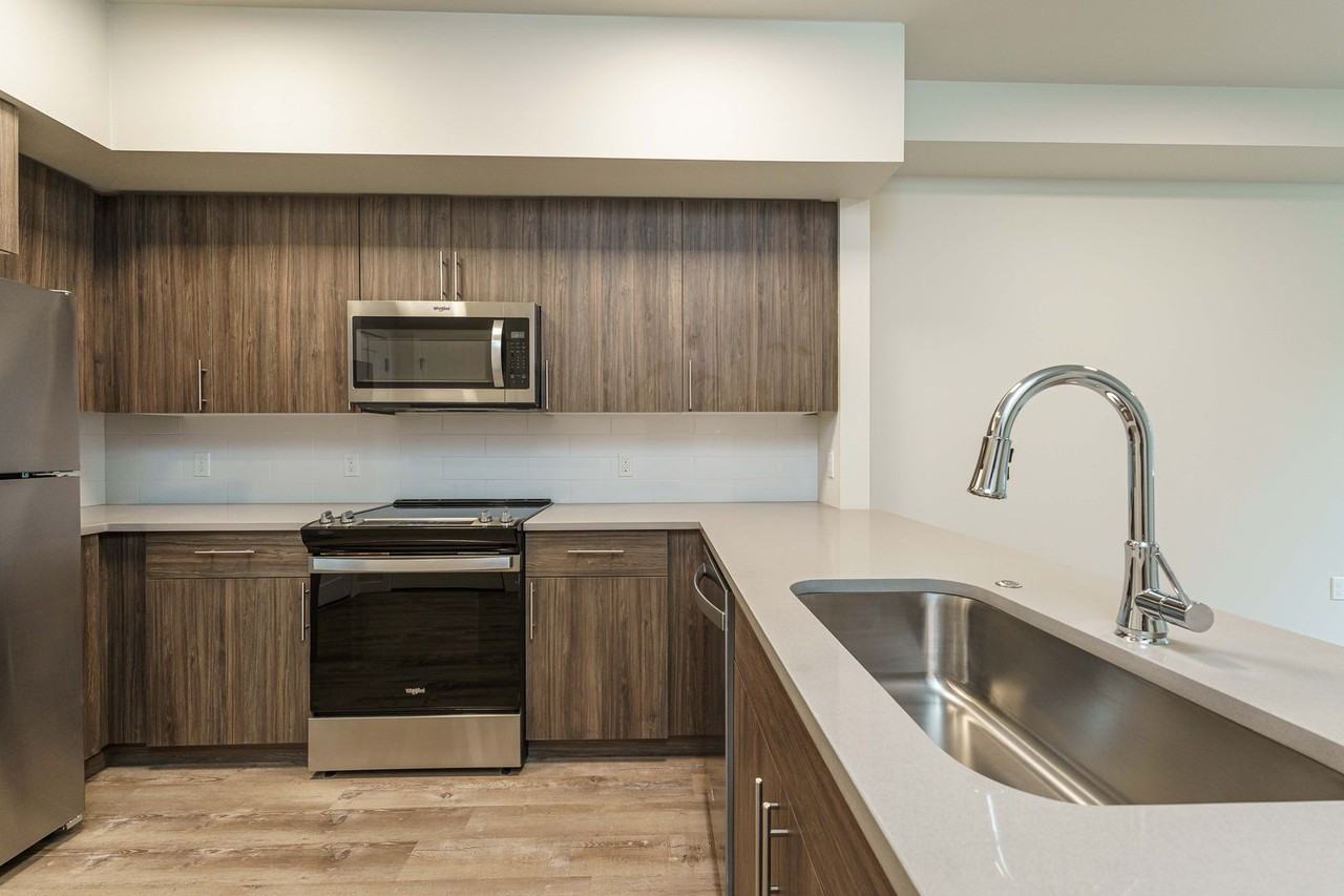 The Woods on Marquam Hill - Photo 2 of 50