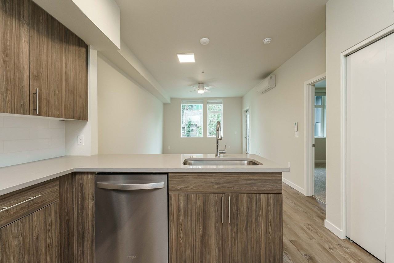 The Woods on Marquam Hill - Photo 4 of 50