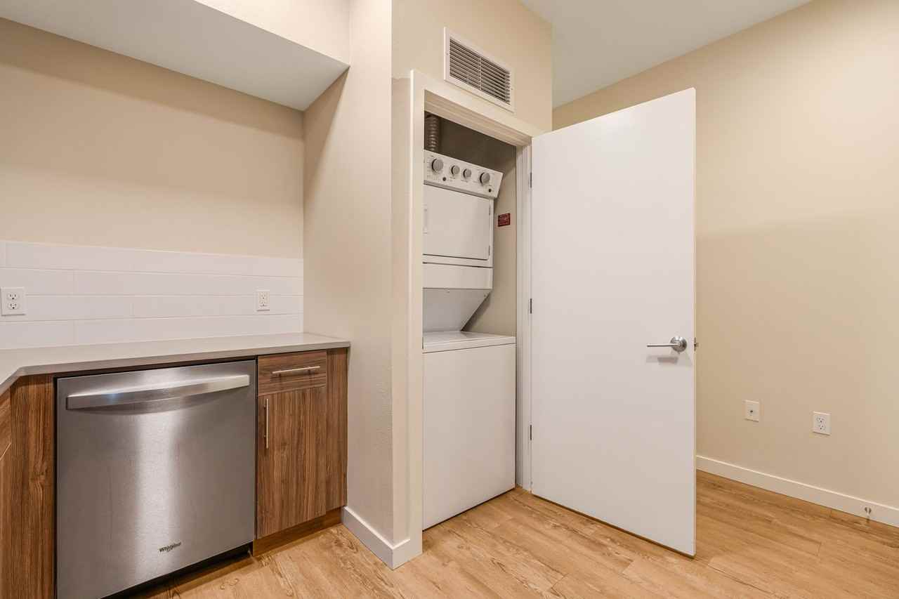 The Woods on Marquam Hill - Photo 5 of 50