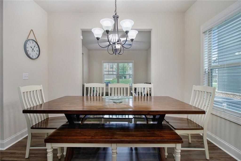 1144 Hartwell Rd - Photo 7 of 22