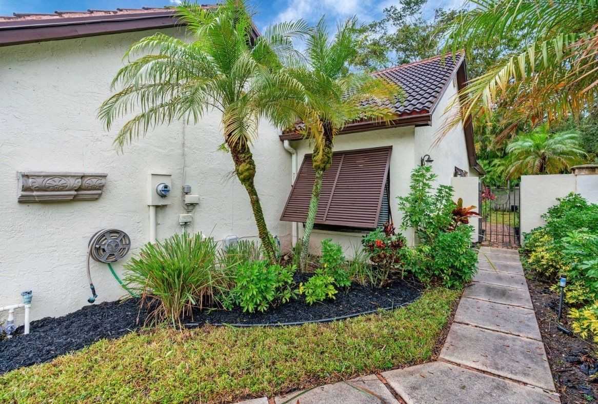 12 Ironwood Way N - Photo 7 of 9