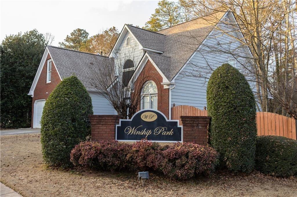 994 Brentmoor Ln Nw - Photo 2 of 28