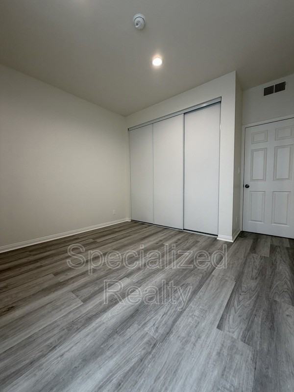 14562 Dickens St #204 - Photo 7 of 11