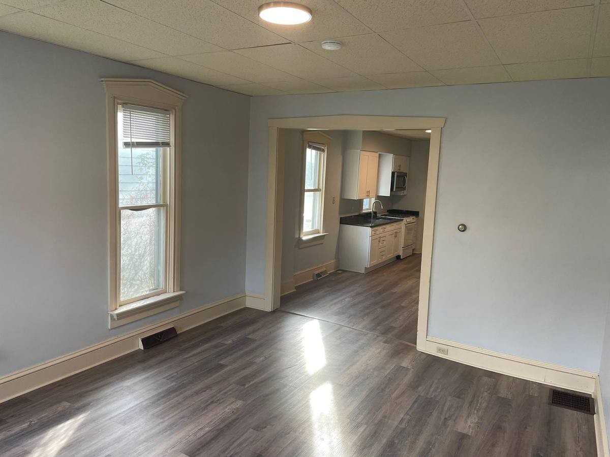 146 E Main St - Photo 2 of 10