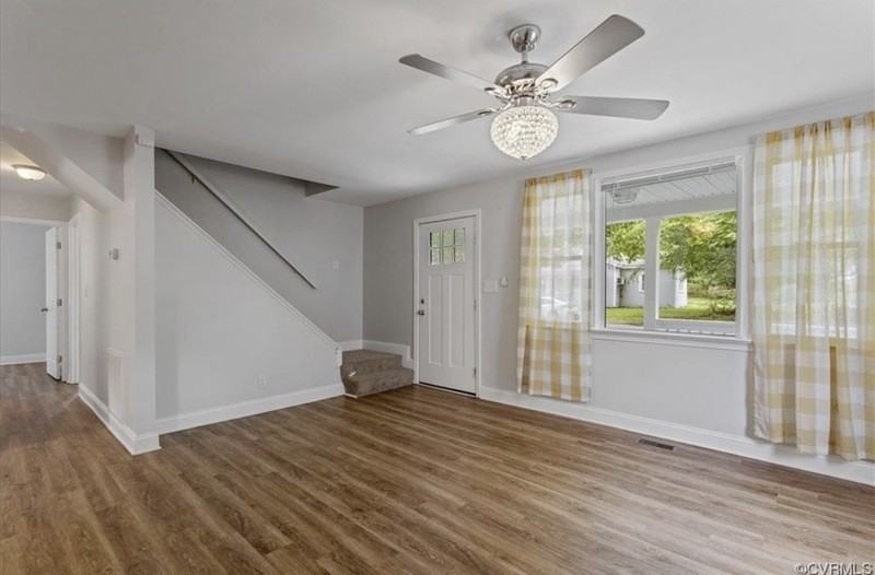 326 S 20th Ave - Photo 5 of 25