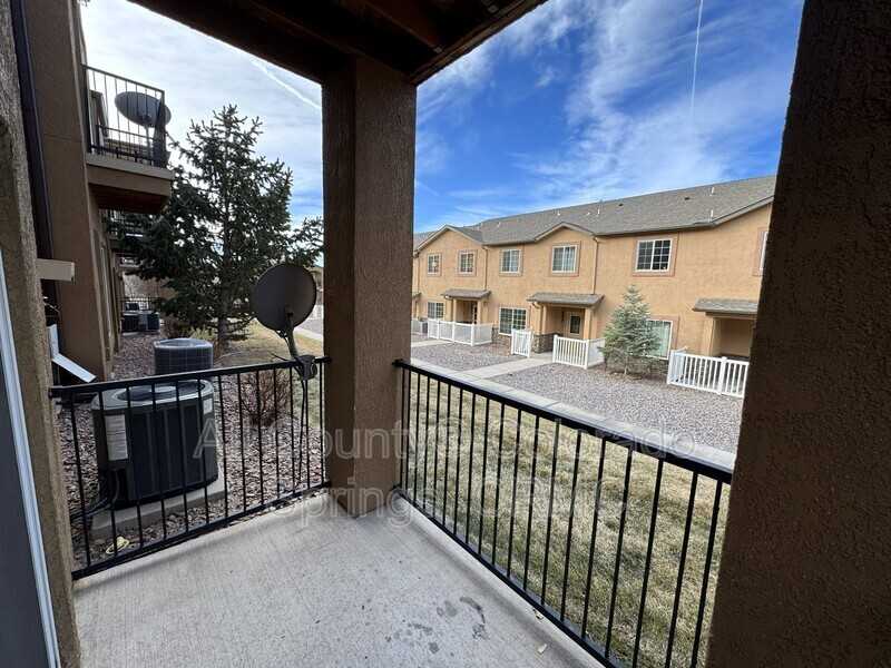 4880 Kerry Lynn Vw #105 - Photo 6 of 29