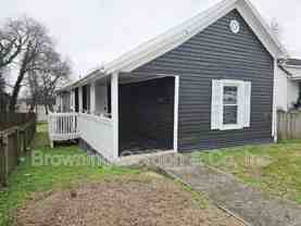 1705 11th Ave N - Photo 1 of 1