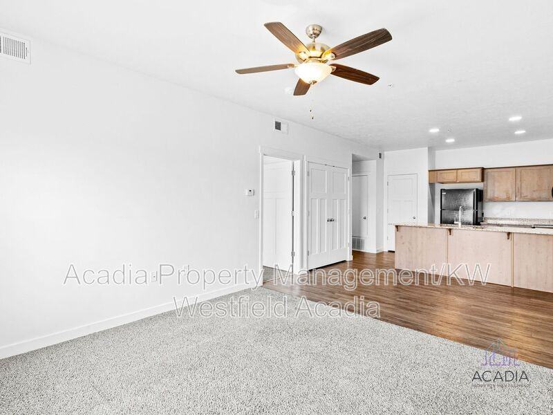 788 Eastsouth #103 - Photo 4 of 21