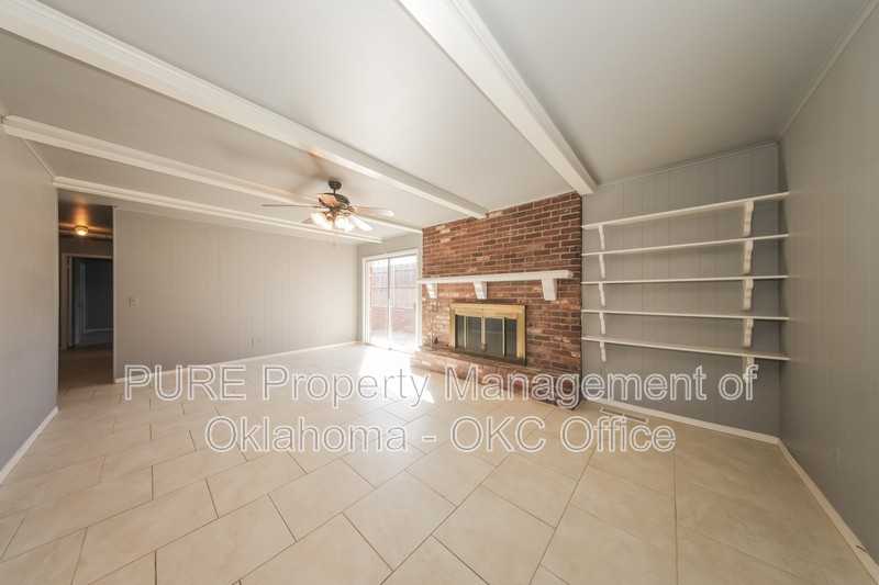 3826 Nw 64th St - Photo 2 of 18