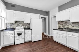 featured image of 1073 Grant St #21
