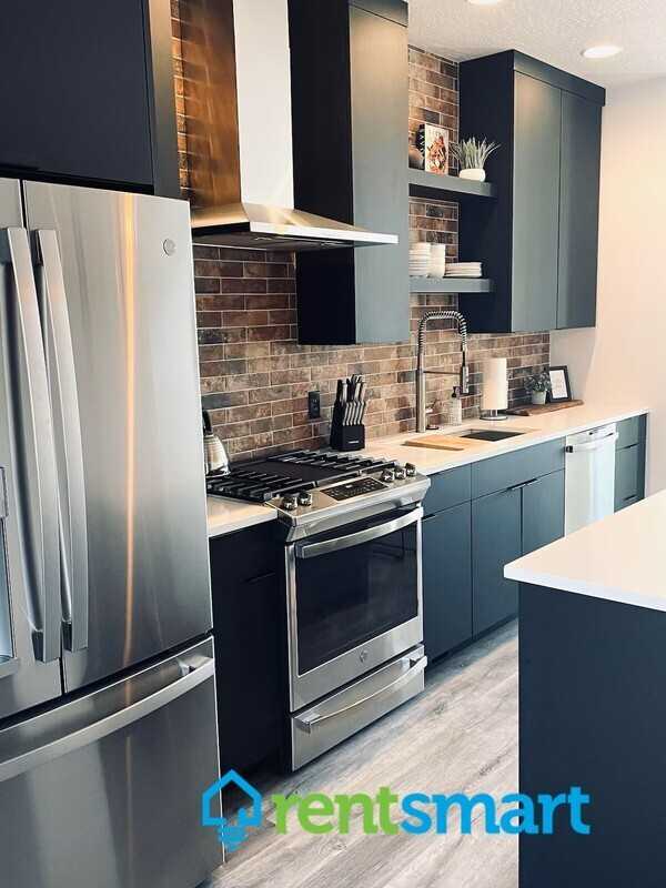 119 N 2nd St W Apt B - Photo 6 of 25