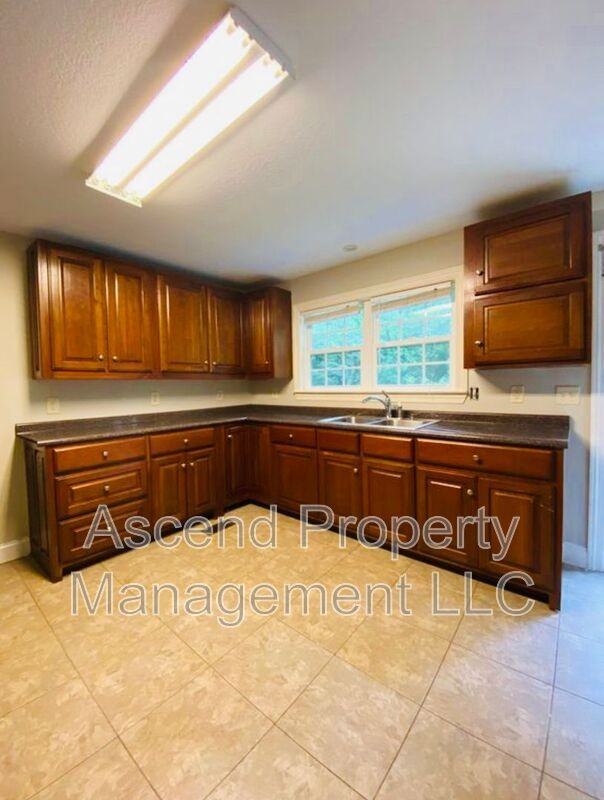 538 Gadd Rd - Photo 4 of 12