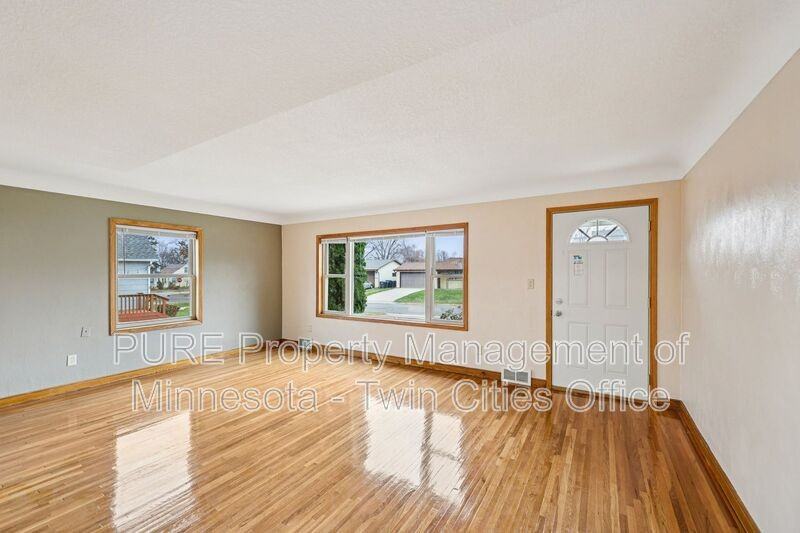 2584 2nd Ave E - Photo 2 of 28