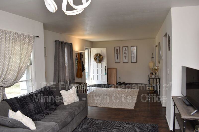 7439 Xerxes Ave S - Photo 3 of 16