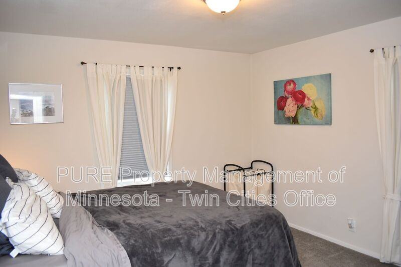 7439 Xerxes Ave S - Photo 6 of 16