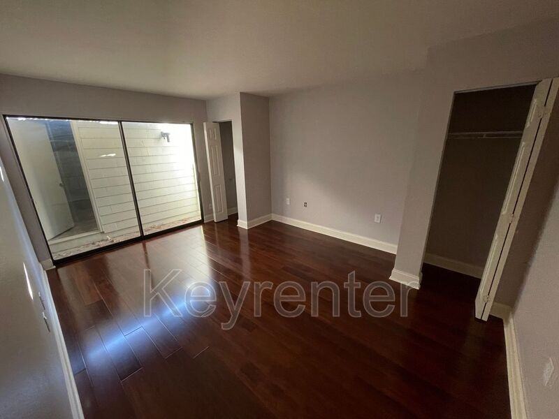 516 Lost Tree Ln - Photo 7 of 19