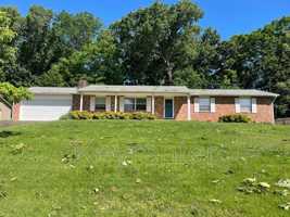 featured image of 12109 W Kings Gate Rd