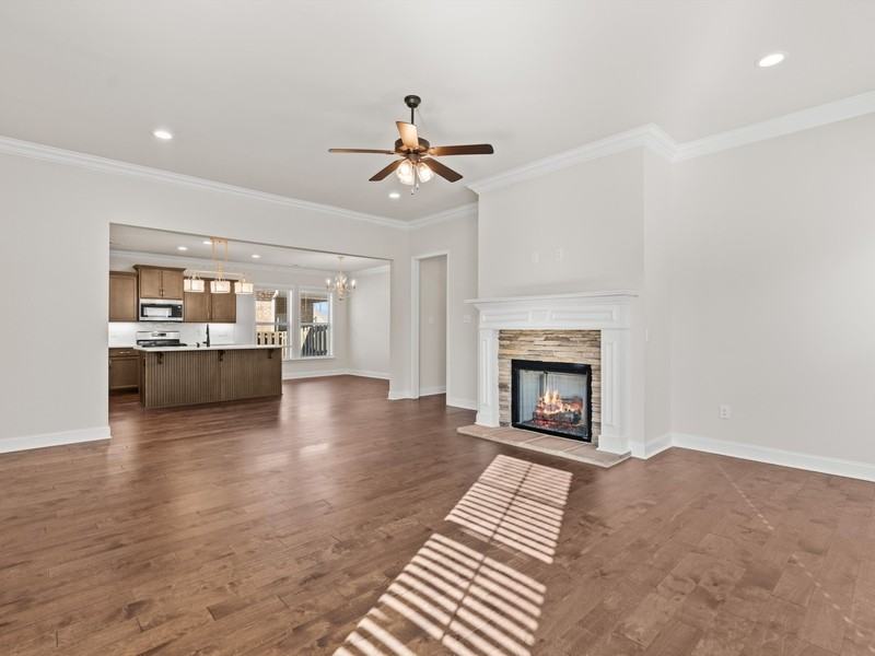 9036 Mountain Preserve Blvd - Photo 5 of 28