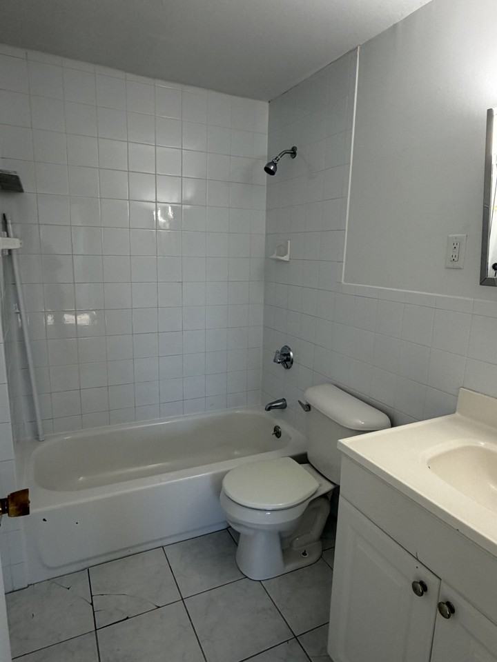 Main St #13 - Photo 4 of 6