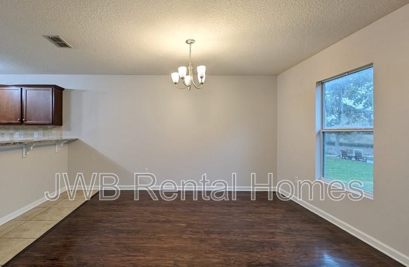 6672 River Falls Dr S - Photo 4 of 9