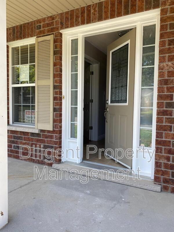 695 Otonabee Dr - Photo 2 of 50