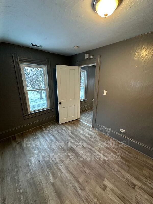 2180 West Blvd #UP - Photo 6 of 12