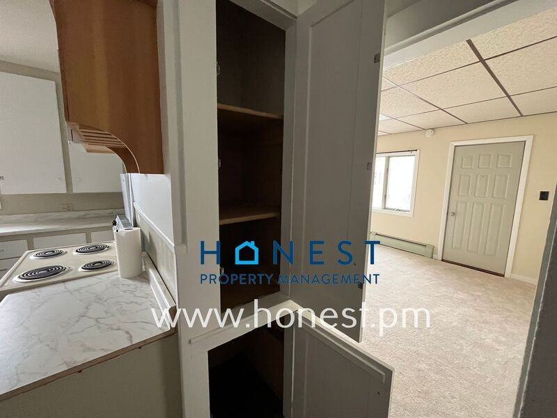 8 Lasalle St #2 - Photo 5 of 29