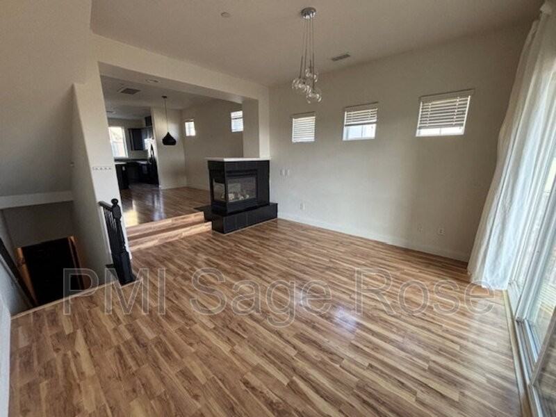 3127 Sterling Ridge Cir - Photo 4 of 33