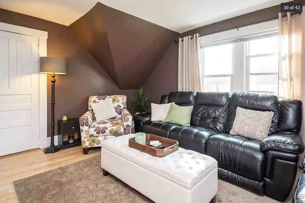 Hamilton St #3 - Photo 4 of 17