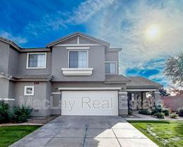 1009 E Iris Dr - Photo 1 of 1