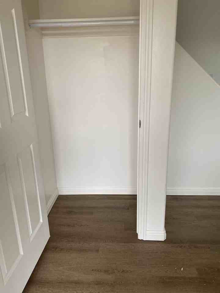 2269 W 700 S - Photo 2 of 22