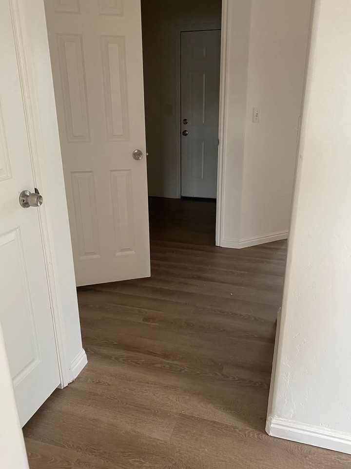 2269 W 700 S - Photo 6 of 22