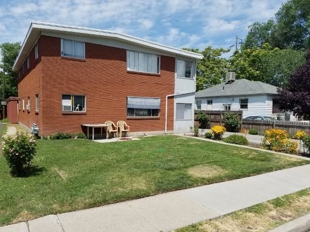 1824 S 1100 E - Photo 4 of 16