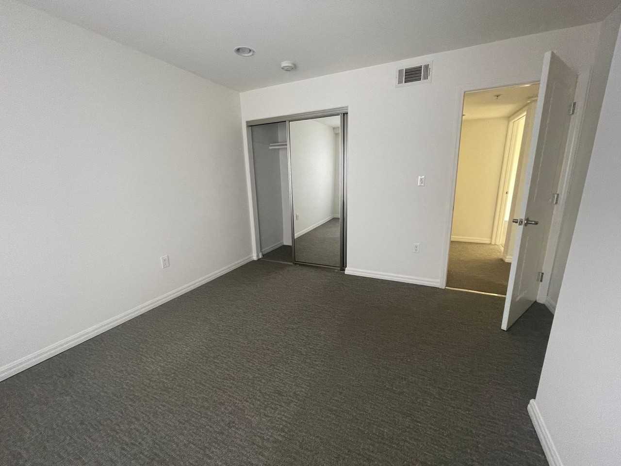 Walkable Beverly Grove Townhomes - Photo 2 of 50