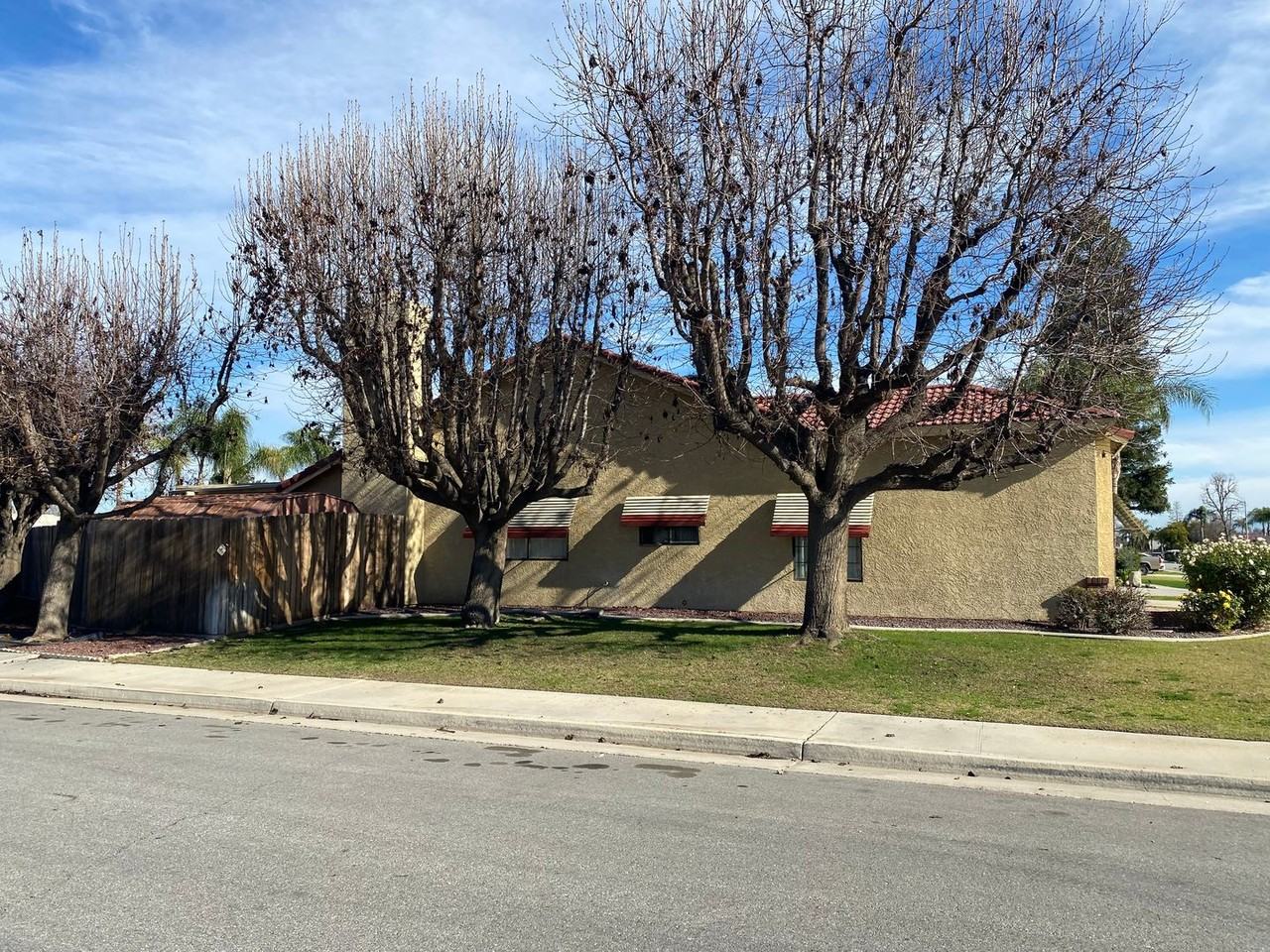 4304 Northwind Dr - Photo 4 of 50