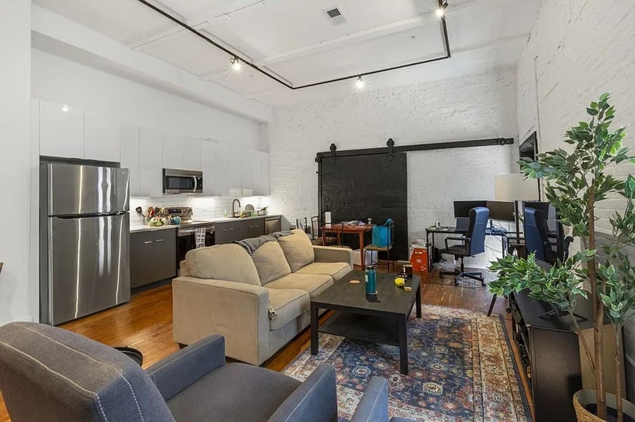 Berks Warehouse - Photo 4 of 50