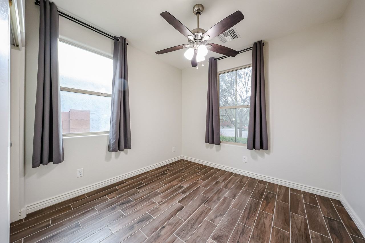 2616 W Perola Dr - Photo 6 of 50