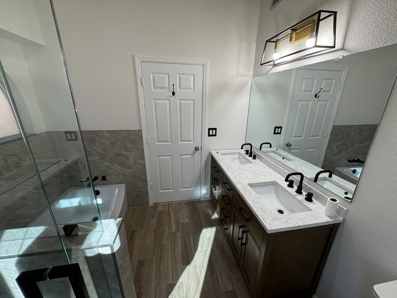 13854 N 30th St - Photo 7 of 29